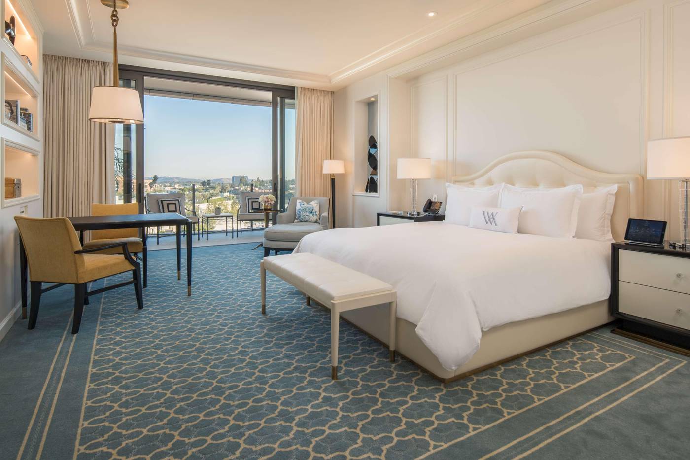 Waldorf-Astoria-Beverly-Hills--CA-Room-23