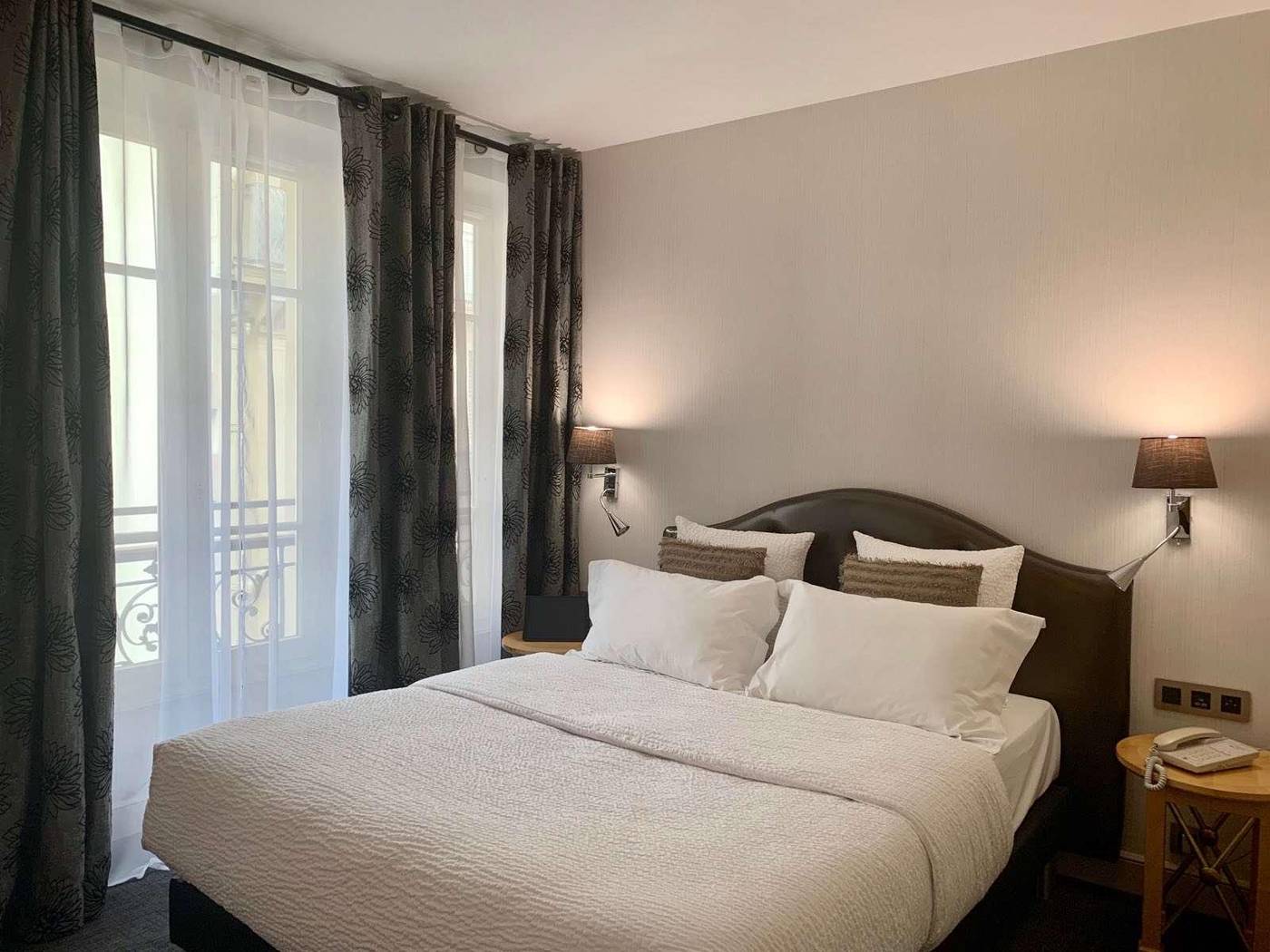 Central-Saint-Germain-Room-22