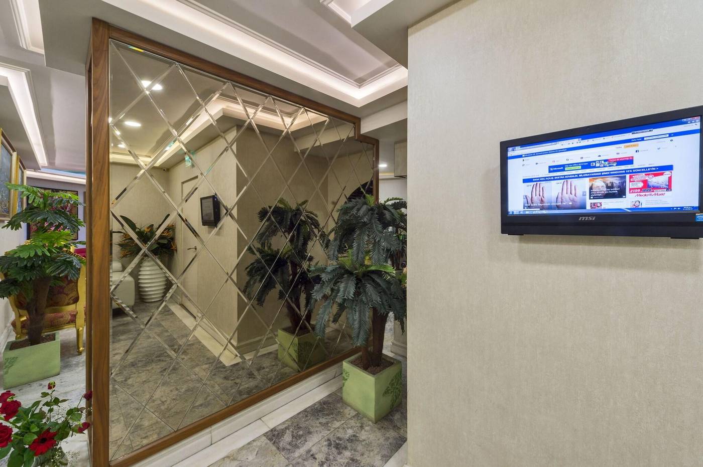 Darkmen-Hotel-Lobby-16