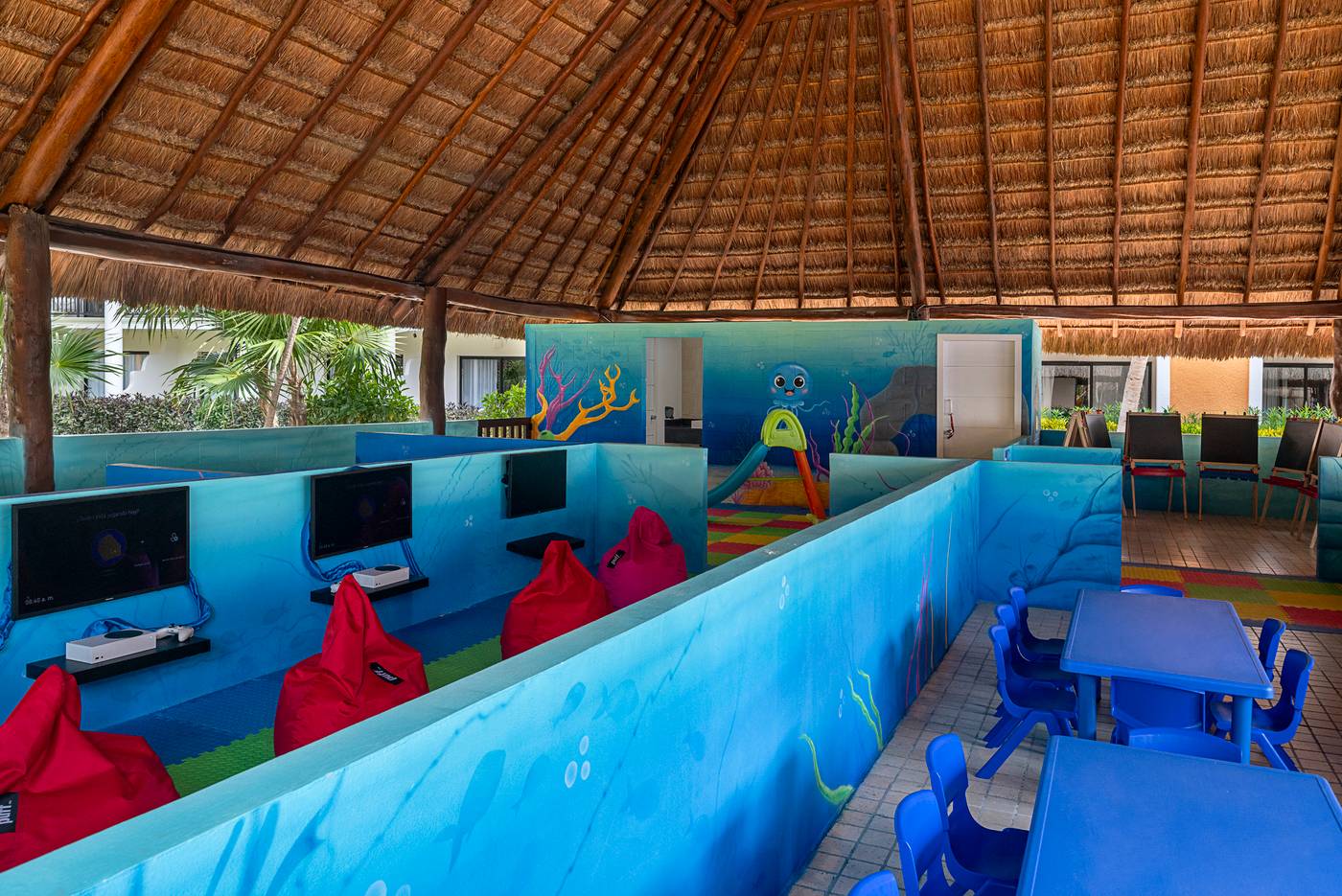 H10-Ocean-Coral---Turquesa-Sports-and-Entertainment-68