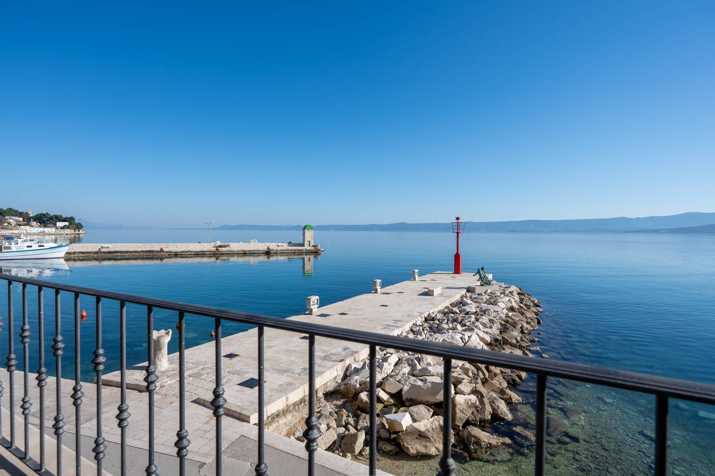 Kastil-Croatia-BOL -General view-2