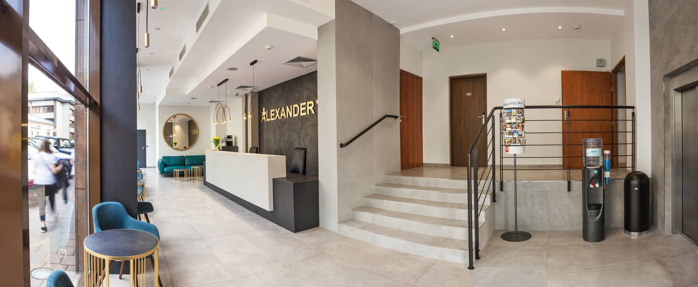 Alexander-Lobby-4