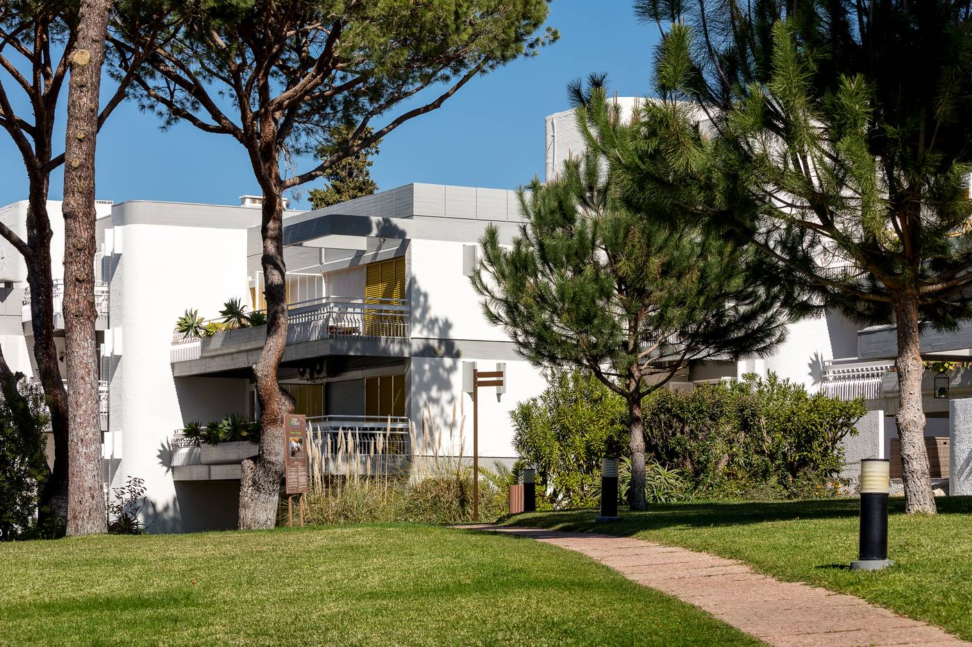 Pinhal-da-Marina-Hotel-General-view-11