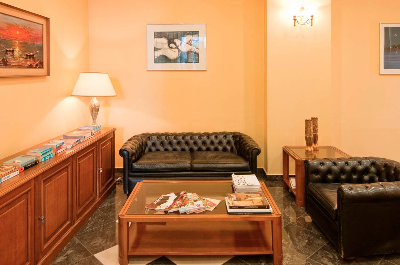 Alexandra-Lobby-26