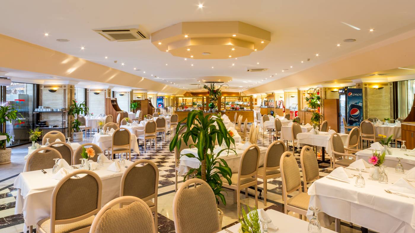 Aqua-Hotel-Restaurant-22