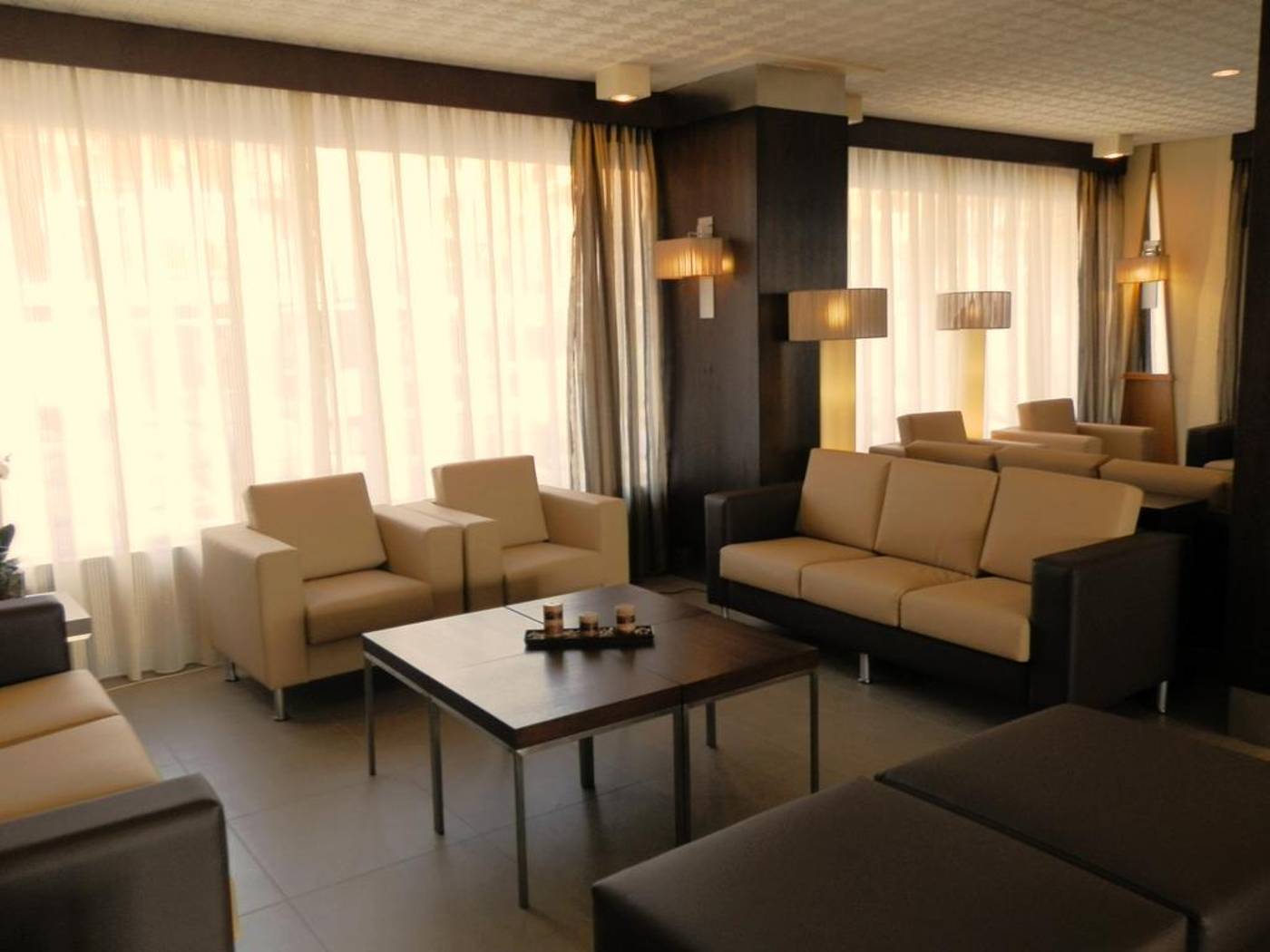 Hotel-Rincon-Sol-Lobby-20