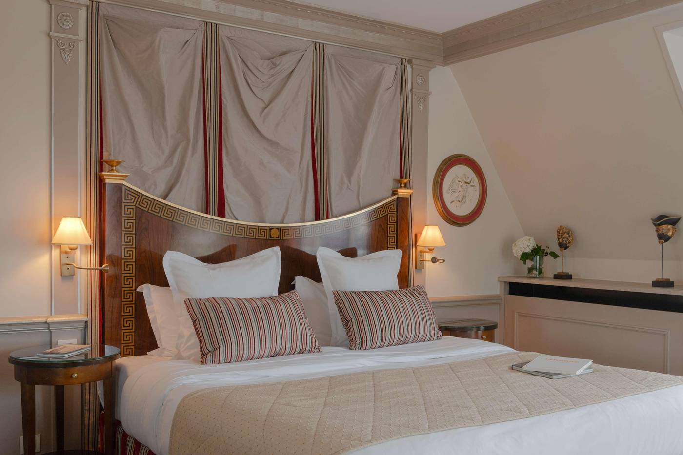 H----tel-Napol----on-Paris-Room-45