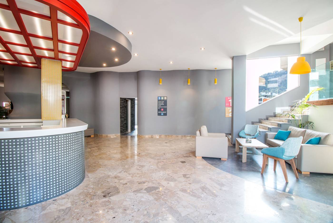 Sunny-Days-Apartments-Lobby-62