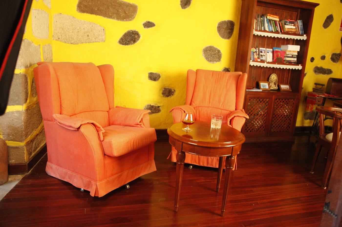 Fonda-Central-Hotel-Lobby-18