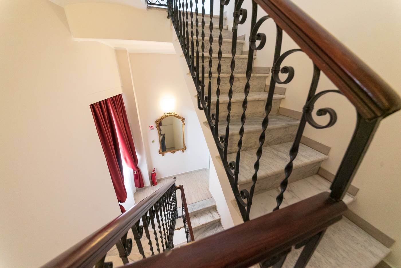 Hotel-Balilla-Room-10