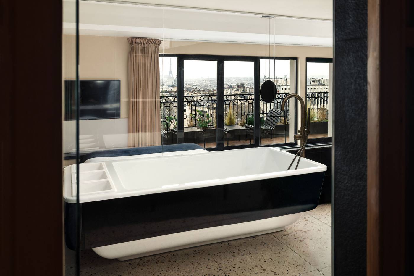 Terrass-Hotel-Montmartre-Room-47