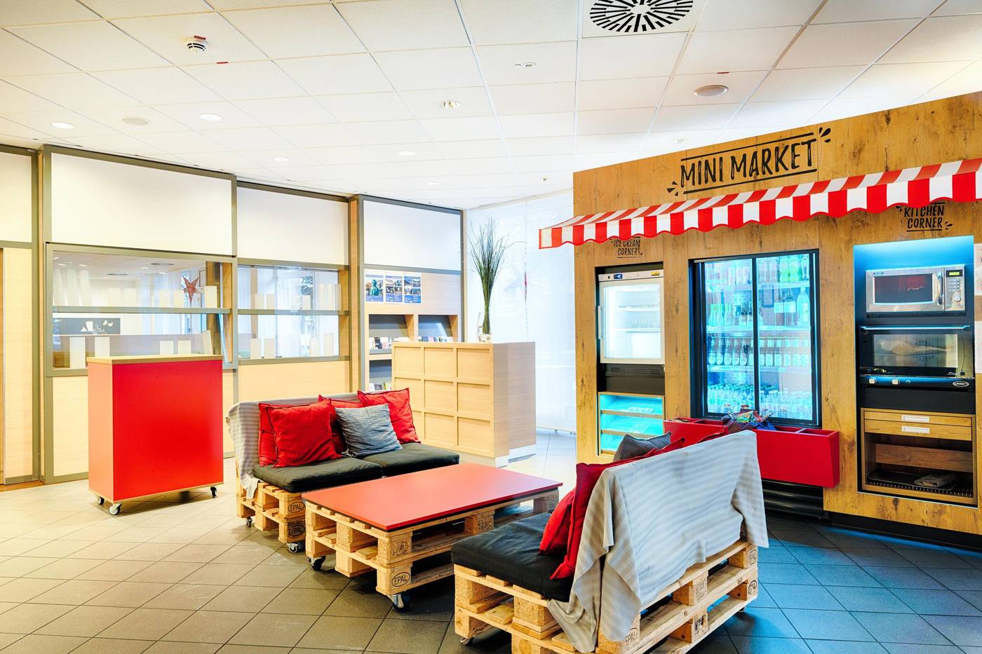 B-B-Bonn-City-Lobby-41