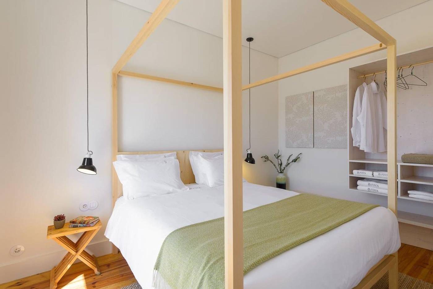 Dona-Graca-Lisbon-Apartments-Room-26