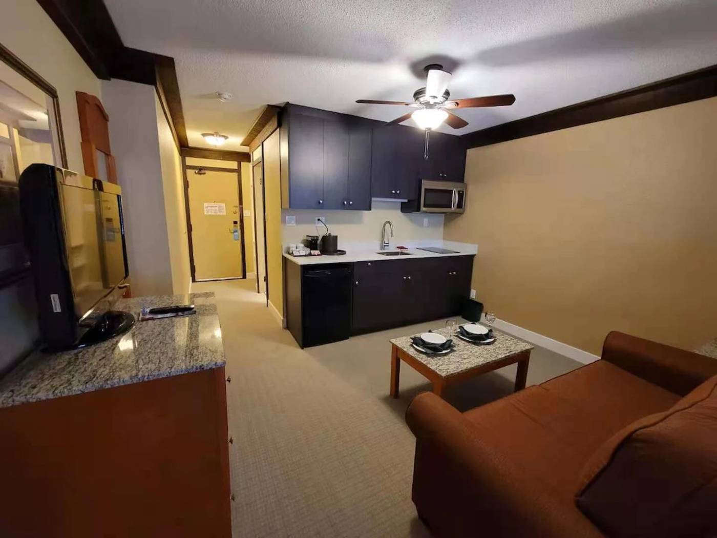 Abercorn-Hotel-Trademark-Collection-by-Wyndham-Room-20