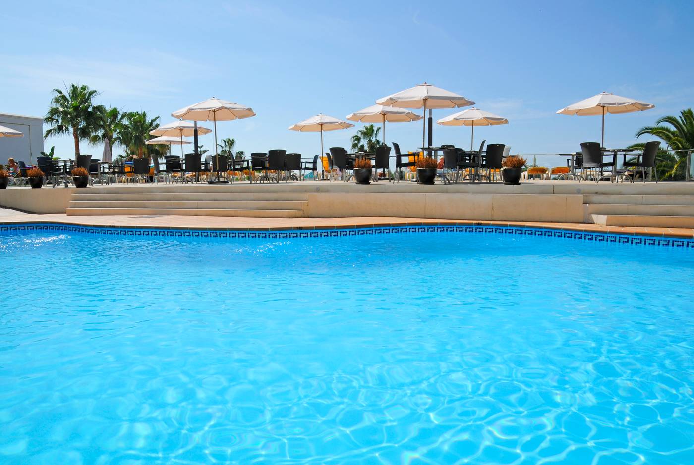 Nerja-Club-by-Dorobe-Pool-7