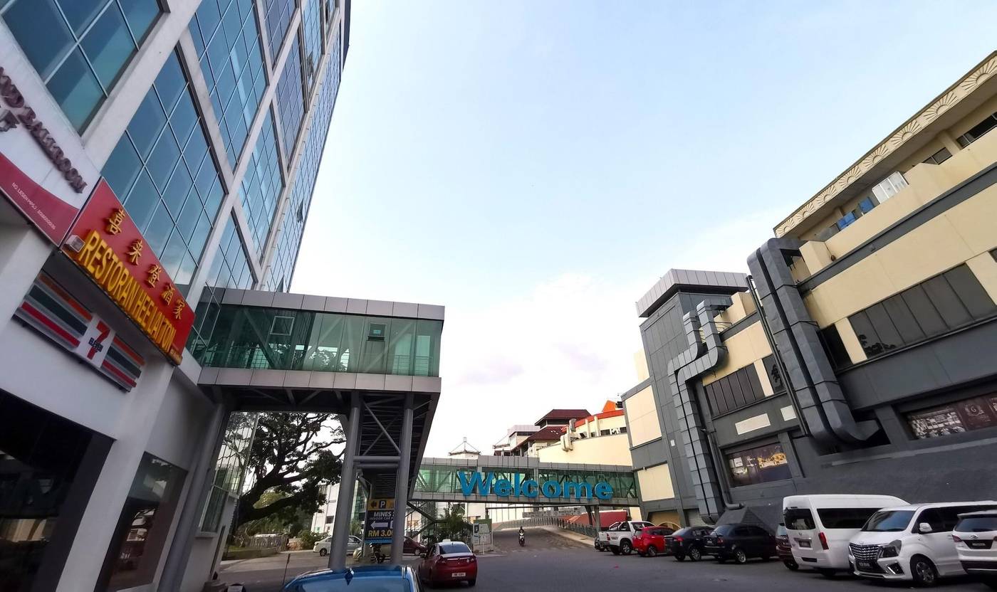 Top Holiday Hotel @ The Mines Seri Kembangan-Malaysia-Kuala Lumpur-General view-3