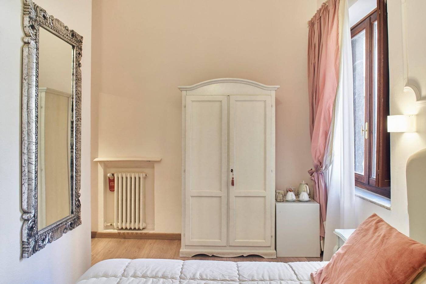 B-B-Palazzo-del-Magnifico-Room-10