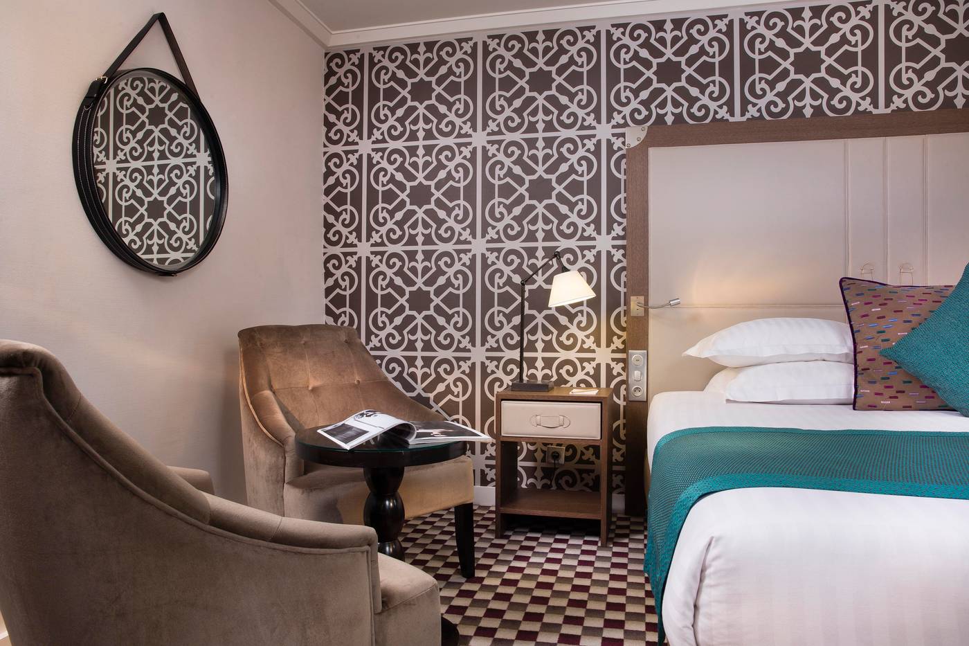 Phileas-Lazare---Spa-Room-38