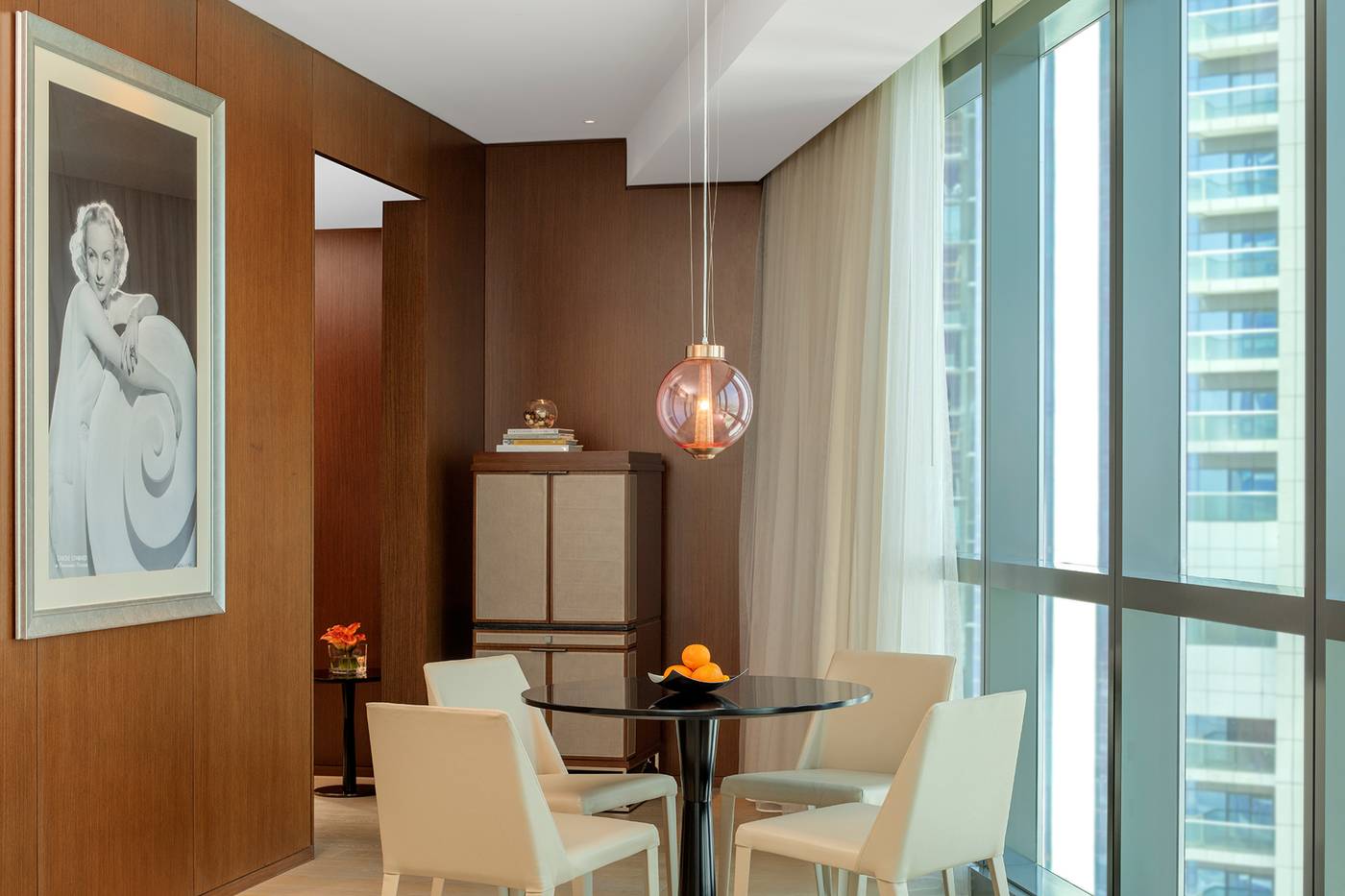 Paramount-Hotel-Dubai-Room-17