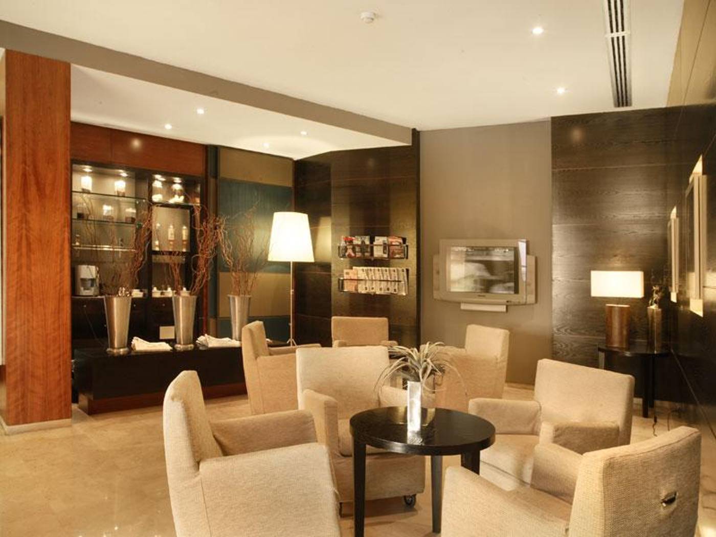 Exe-Toscana-Lobby-15