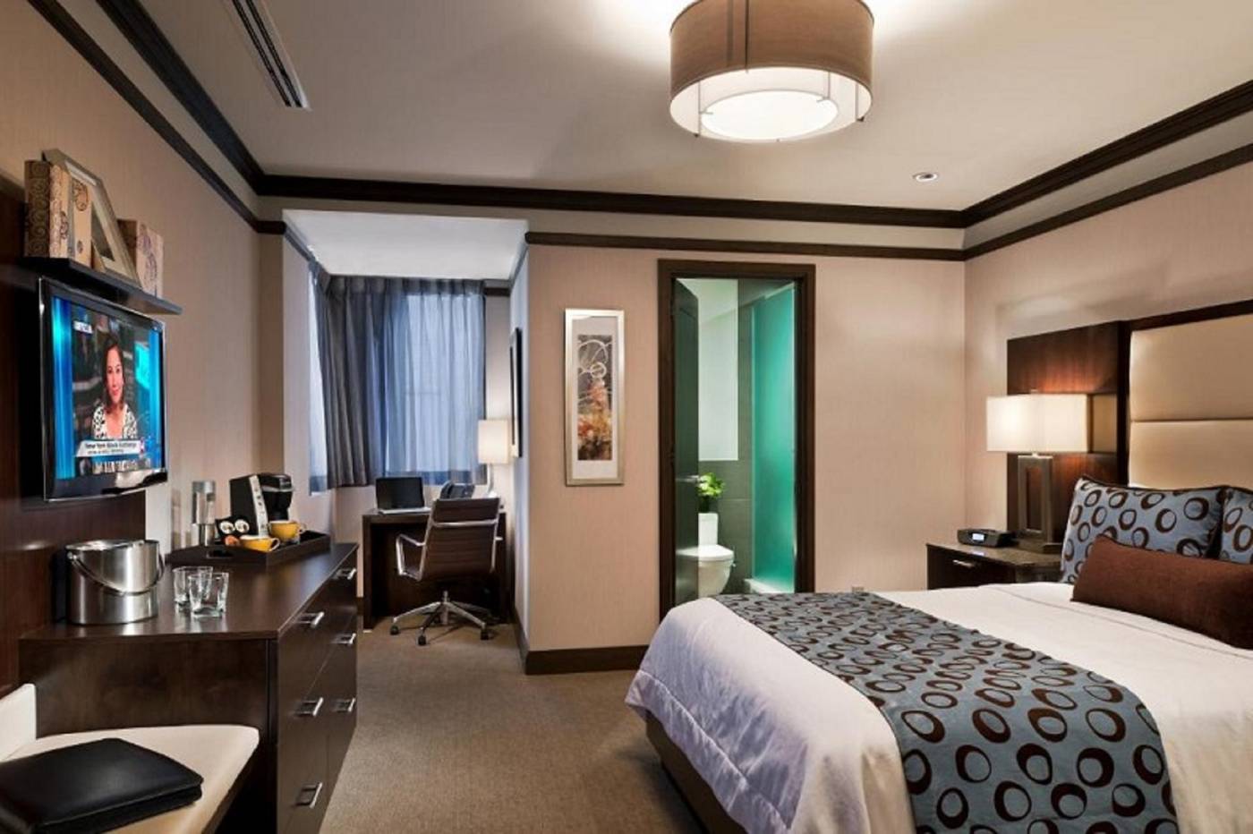 The-Pearl-Hotel-New-York-Room-15