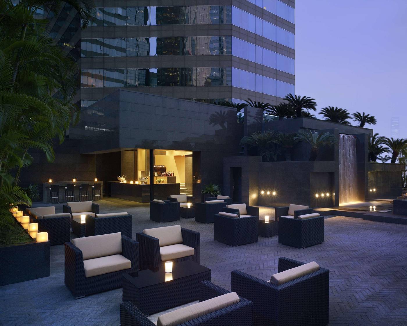 Grand-Hyatt-Hong-Kong-Bar-43