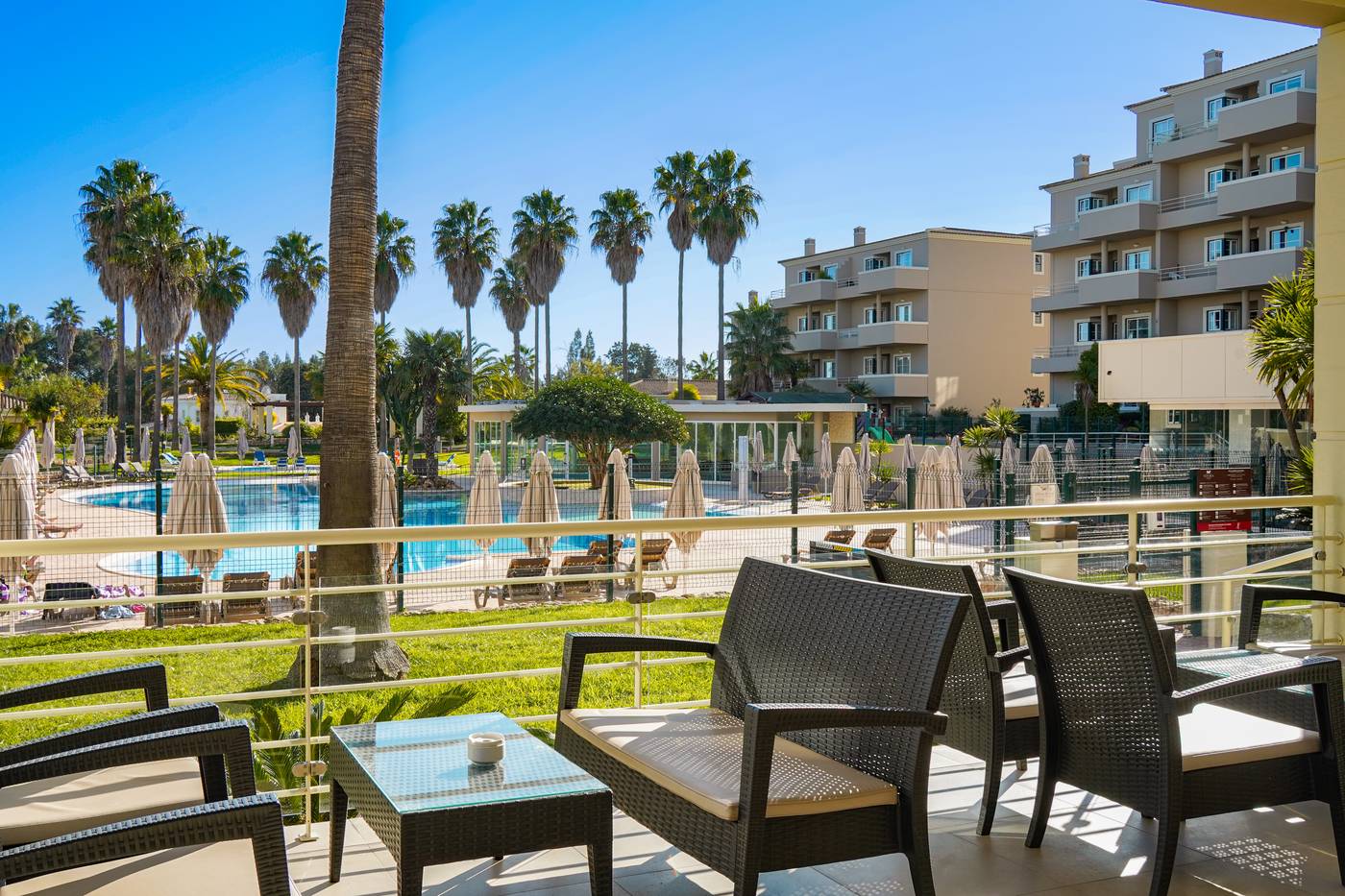 Vitor-s-Plaza-Bar-14