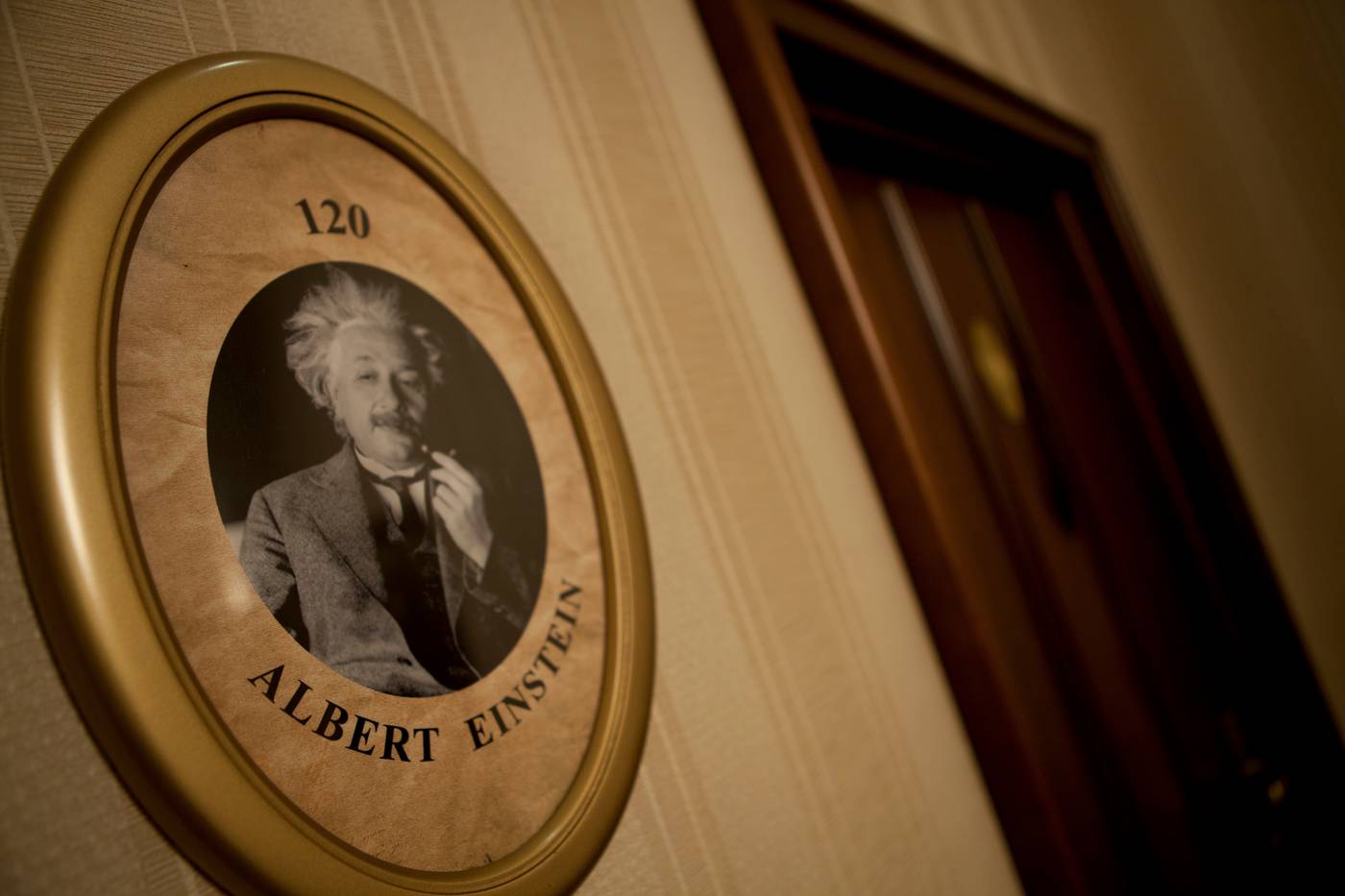 Moskva-Serbia-BELGRADE-Room-8