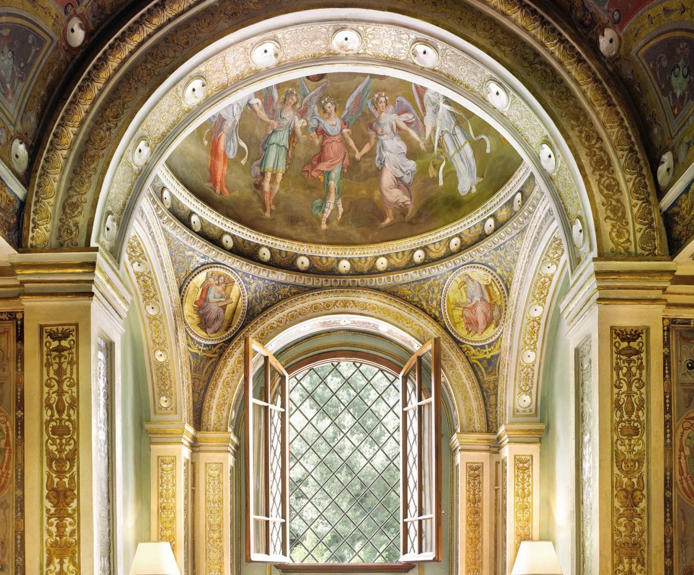 Four-Seasons-Hotel-Florence-Lobby-18
