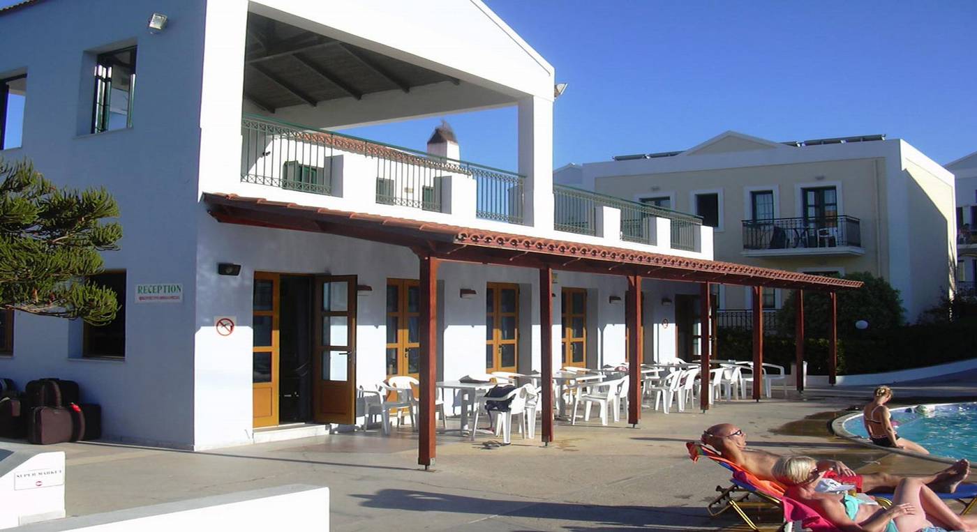 Camari-Gardens-Apartments-General-view-4