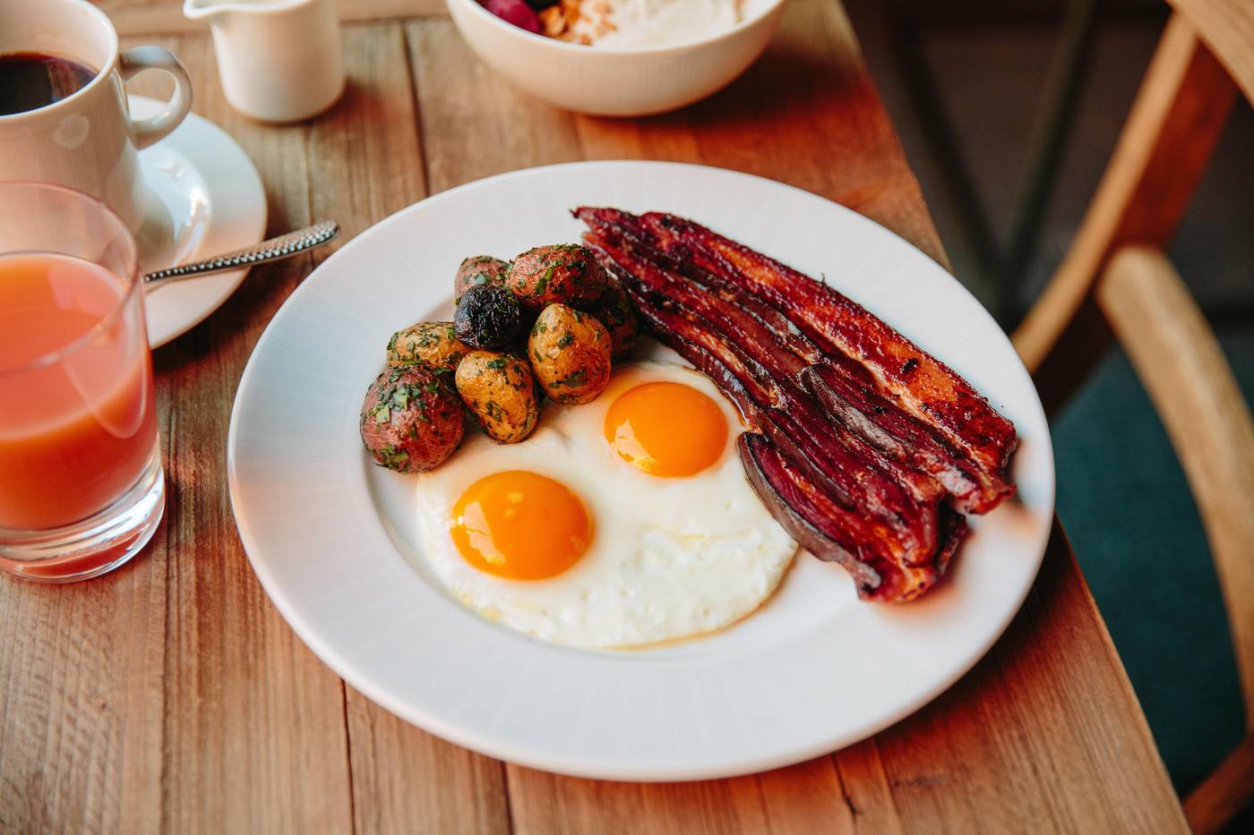 Hotel-Indigo-Boston-Garden-Restaurant-44