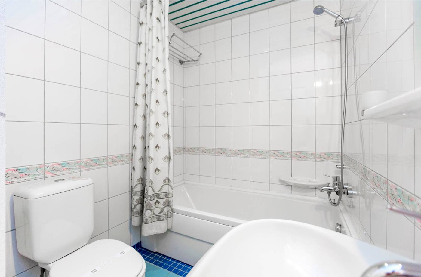 Sifalar-Apart-Hotel--Room-31