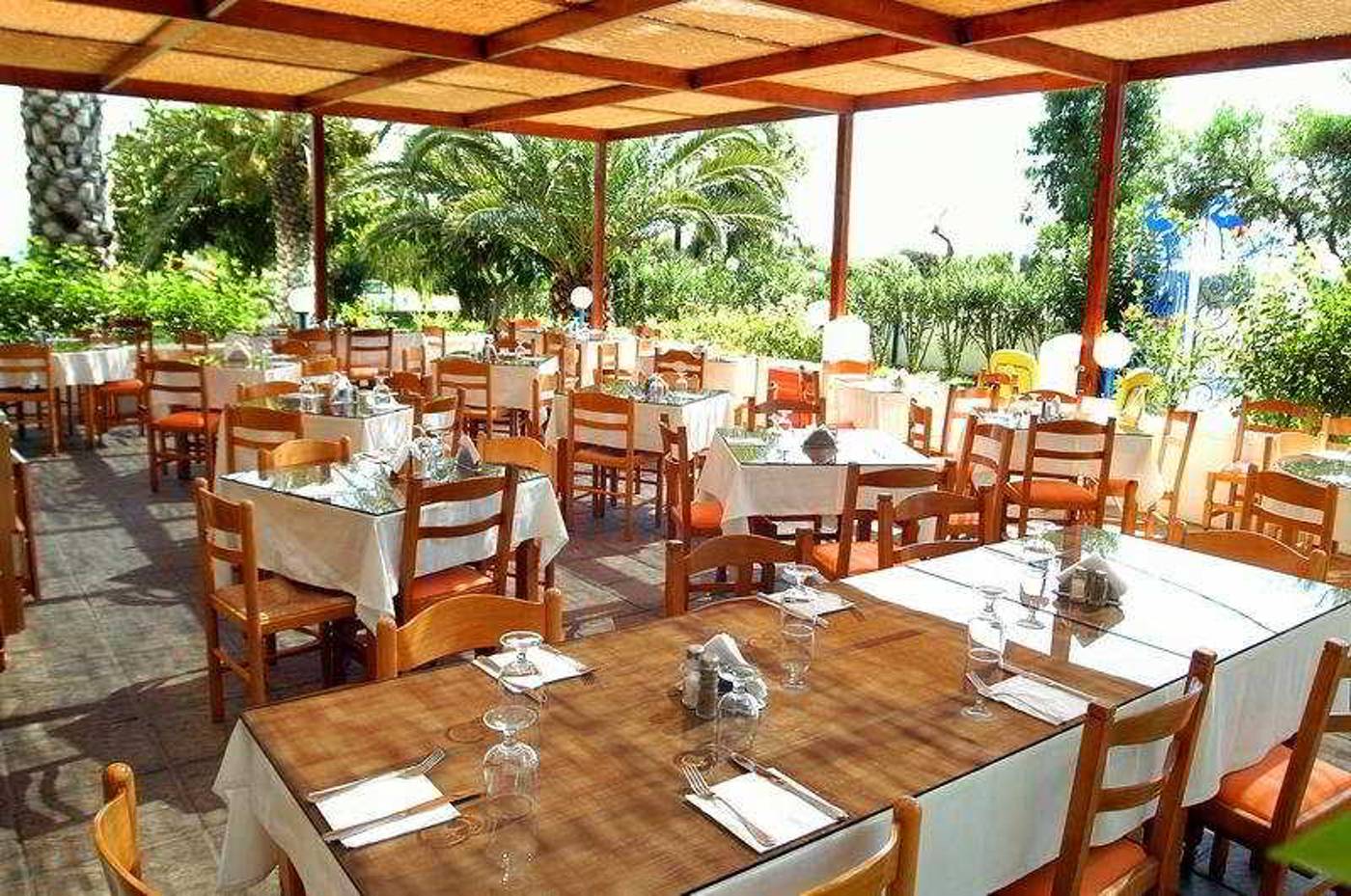 Kabanaris-Bay-Restaurant-10