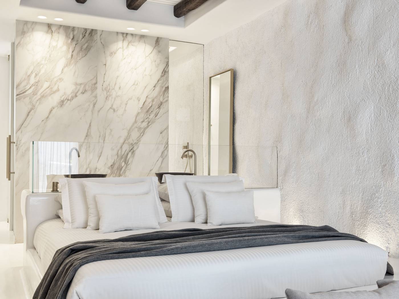 Mykonos-Earth-Room-34