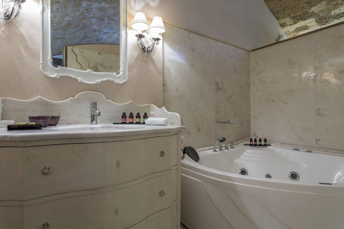 Casa-Delfino-Hotel---Spa-Room-47