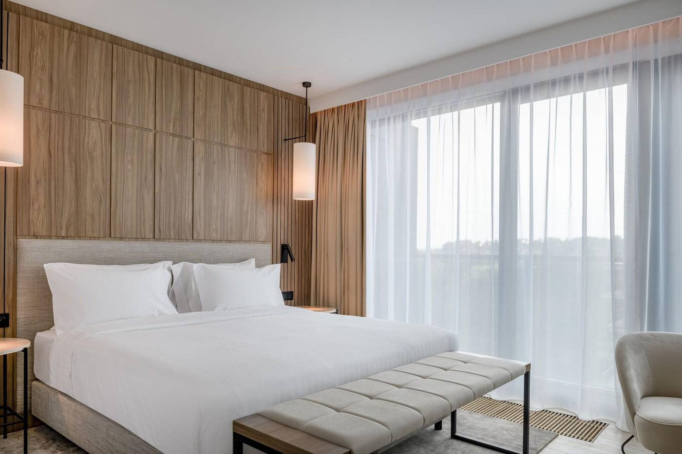 AC Hotel by Marriott Krakow-Poland-Krakow-Room-10