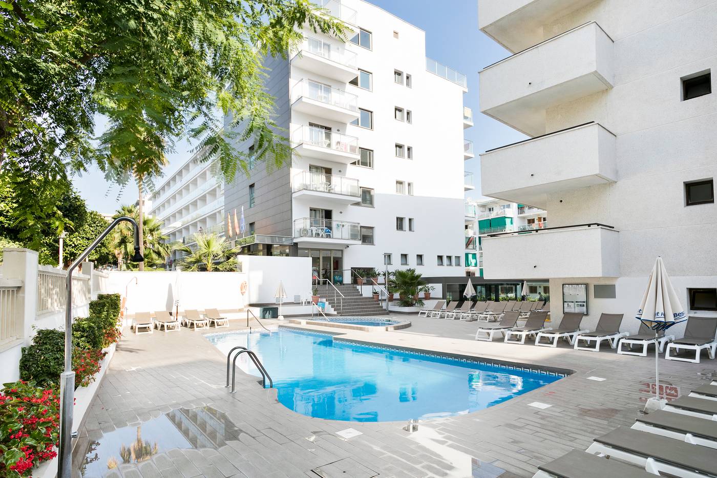 Hotel-Best-Los-Angeles-Pool-4