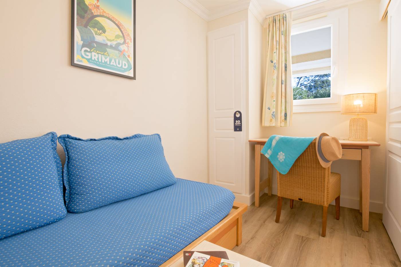 SOWELL-Family-Port-Grimaud-Room-16