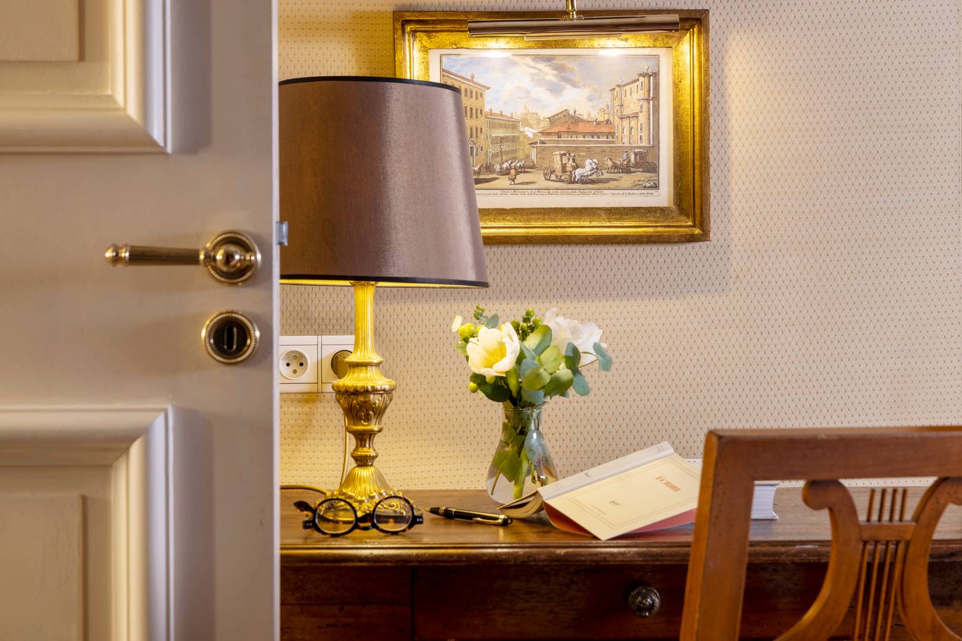 Hotel-De-Seine-Room-8