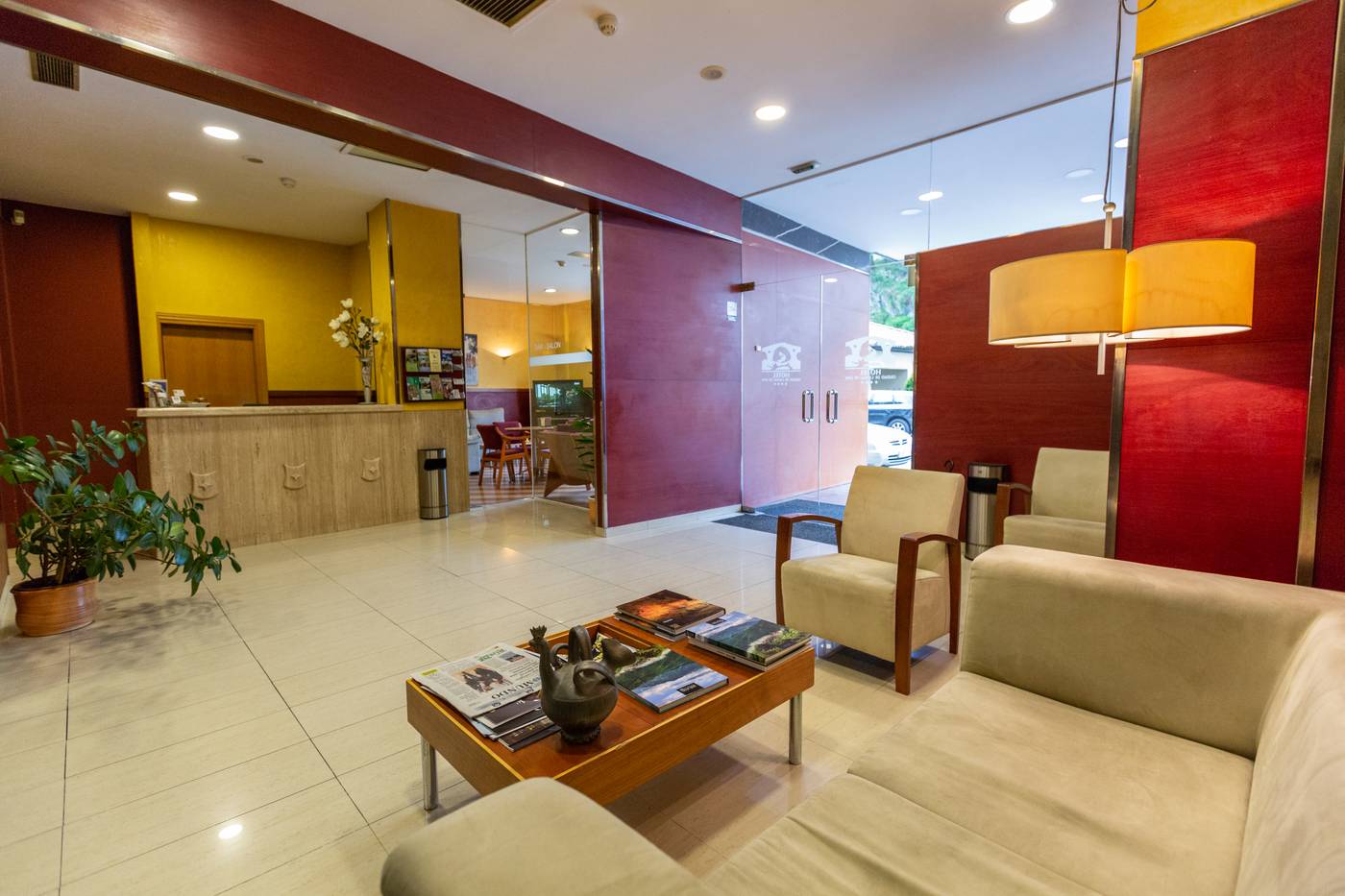 Ciudad de Cangas de Onis-Spain-CANGAS DE ONIS-Lobby-4