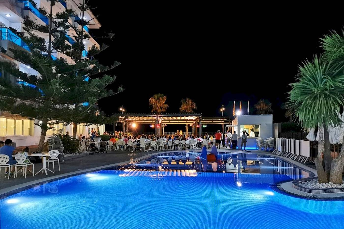 Acuazul-Hotel-Pool-12