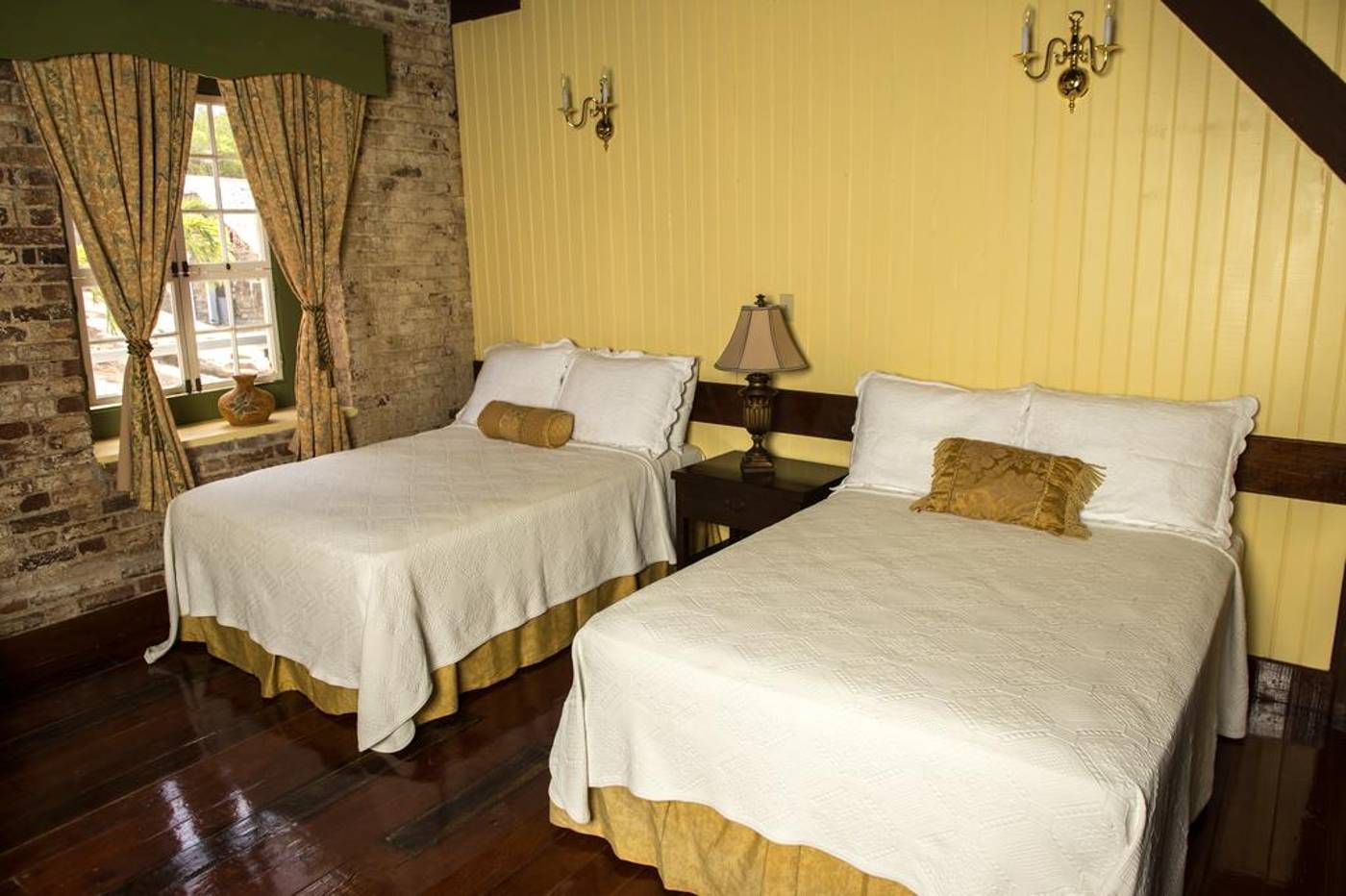 Copper & Lumber Store Hotel Boutique