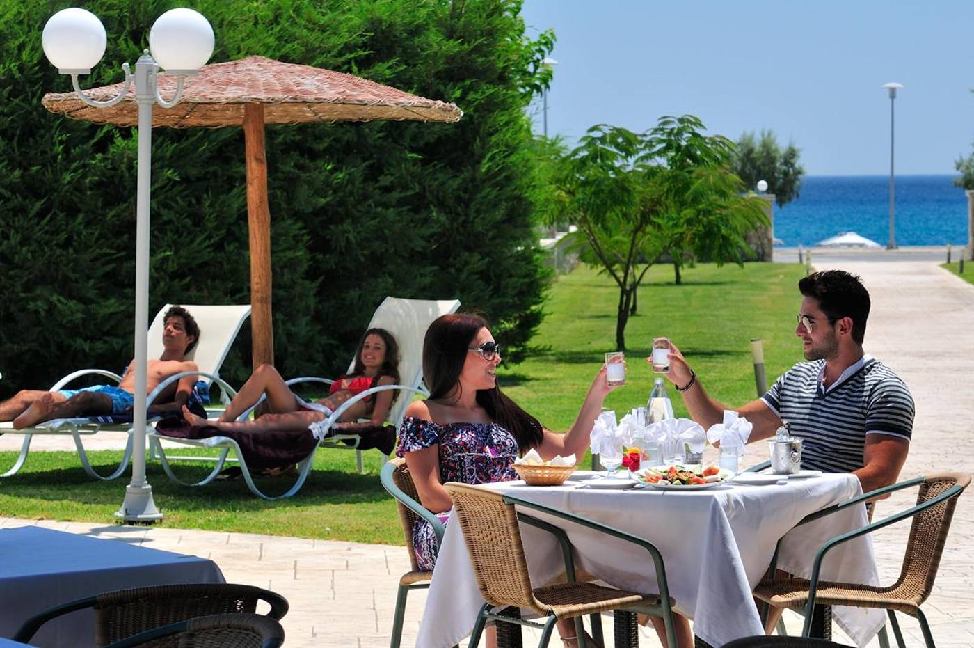 Afandou-Bay-Resort-Suites-Restaurant-12