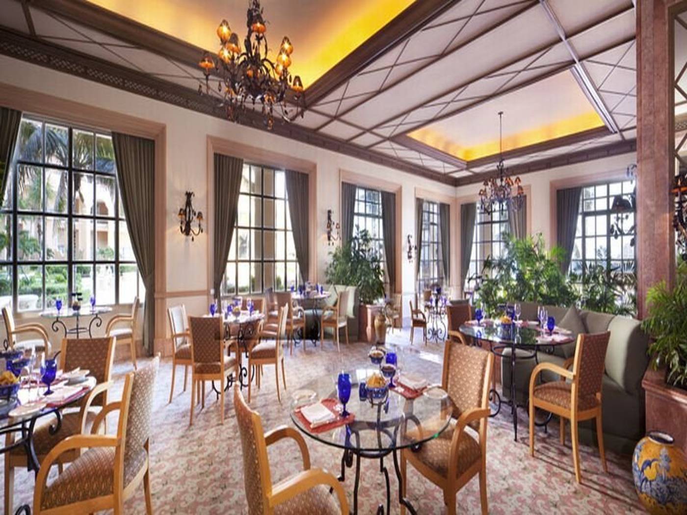 The-Ritz-Carlton--Cancun-Restaurant-28