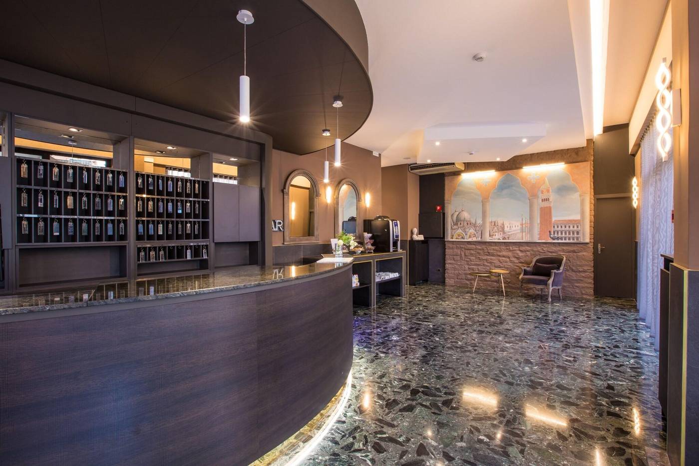 Ariston-General-view-5