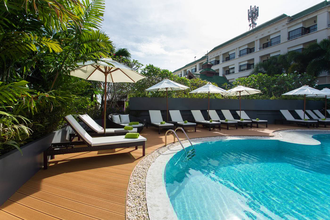 Krabi-Heritage-Hotel-Pool-15