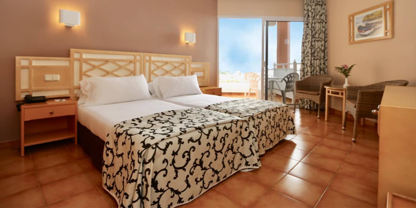 Hotel-Puerto-Palace-Room-29