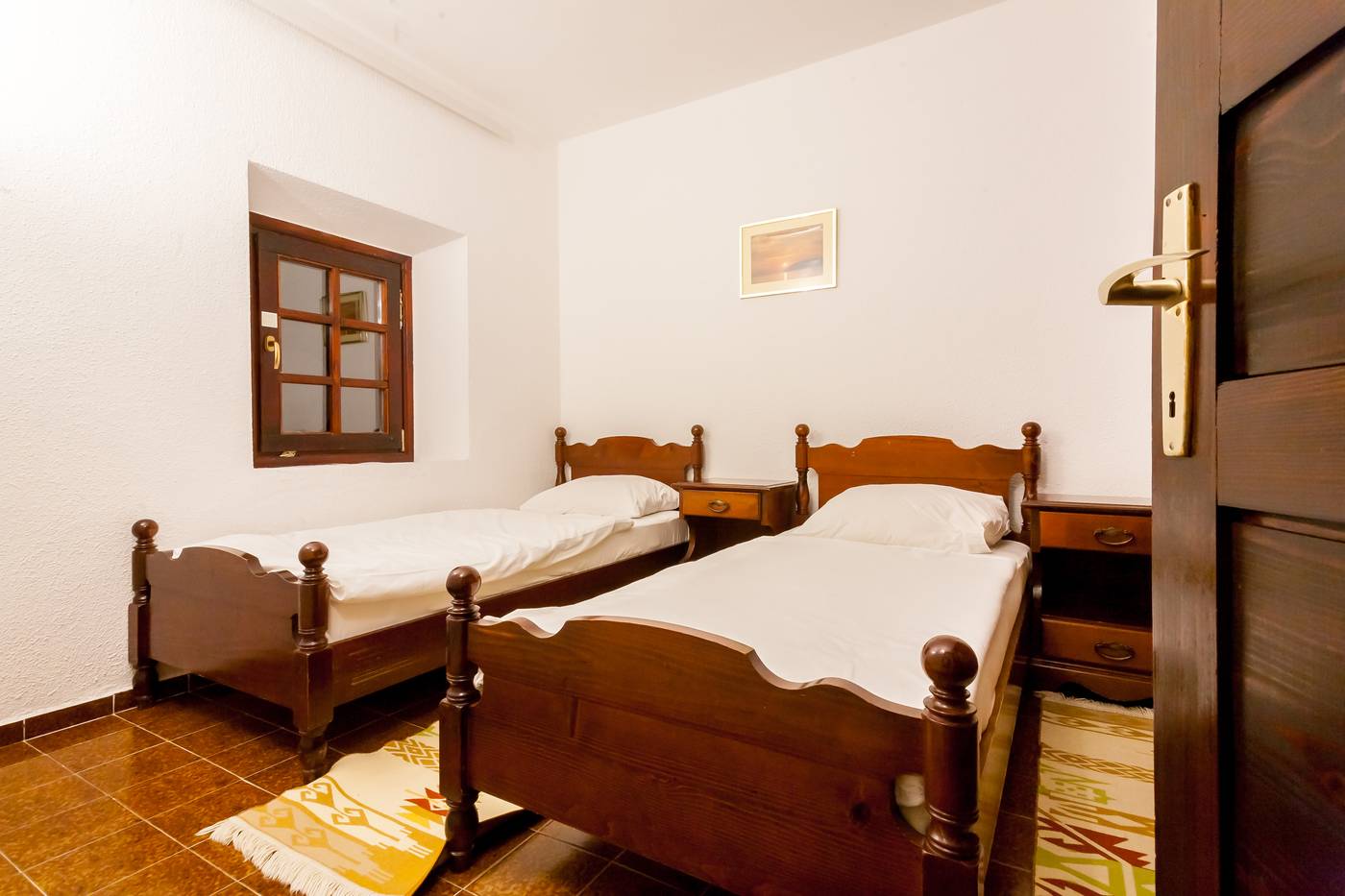 Kulla-e-Balshajve-Room-29