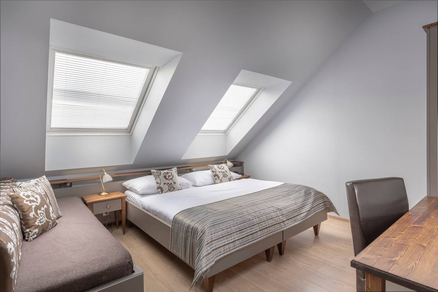 Prague-Centre-Plaza-Room-6