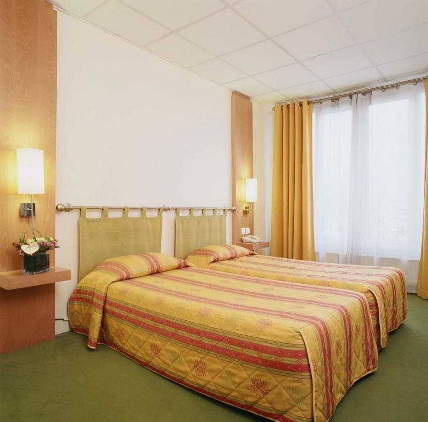 Montparnasse-Alesia-Room-34